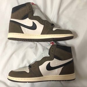 AIR JORDAN 1 “TRAVIS SCOTT” SIZE 11 DEADSTOCK